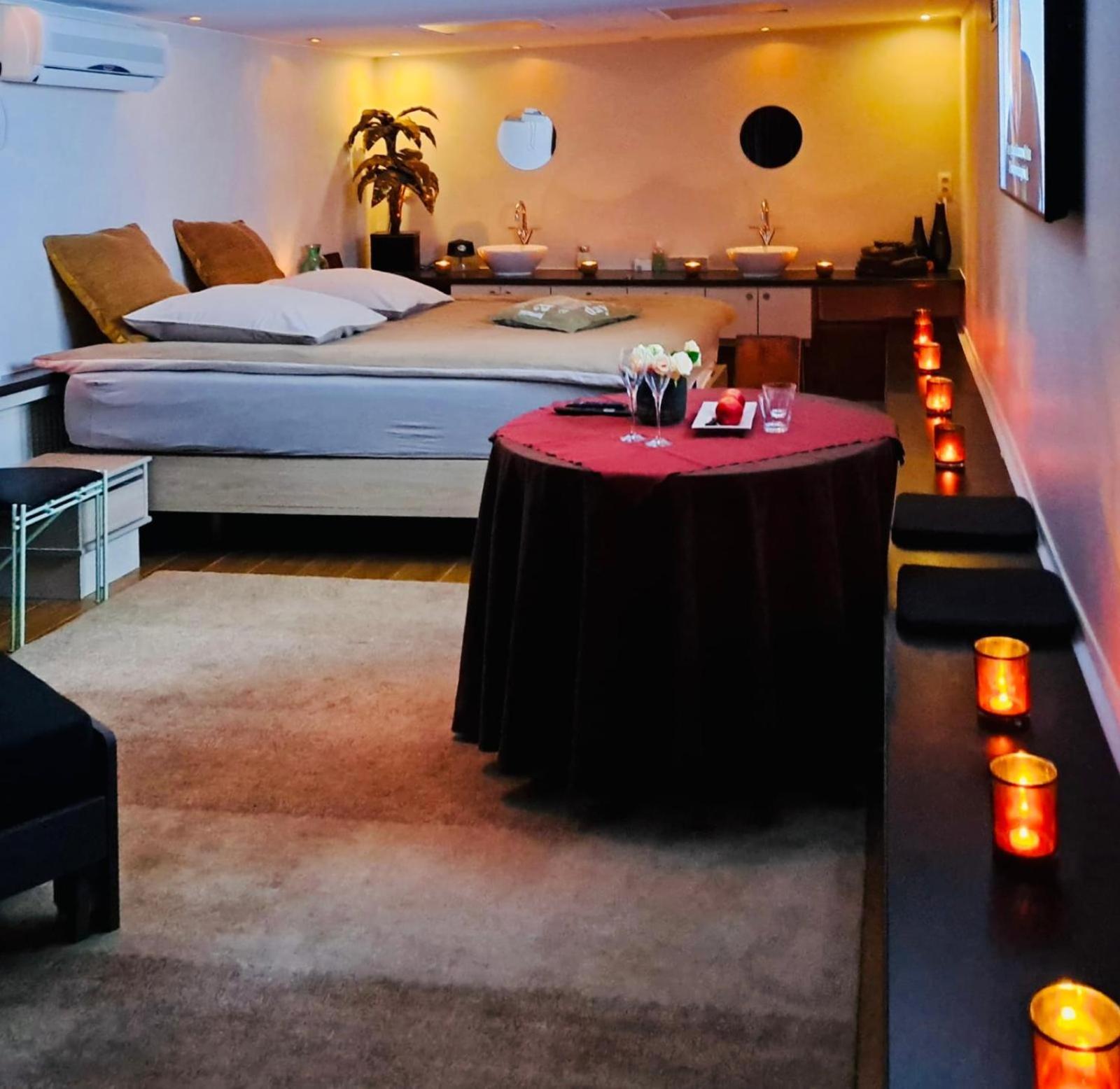 Beautyd Familie- Of Gezinskamer Junior-Suite Centrum Gullegem 베벨겜 외부 사진